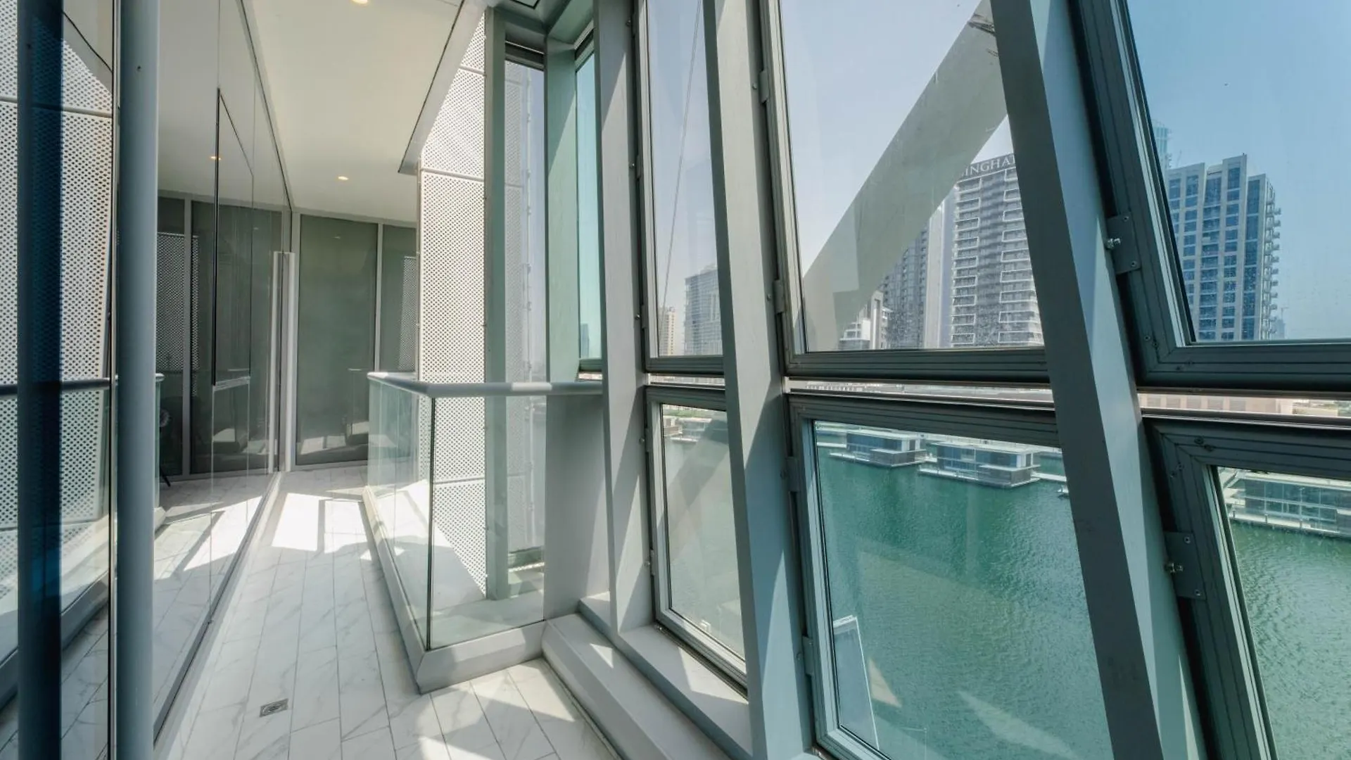 Simply Comfort In J One Tower دبي الإمارات العربية المتحدة