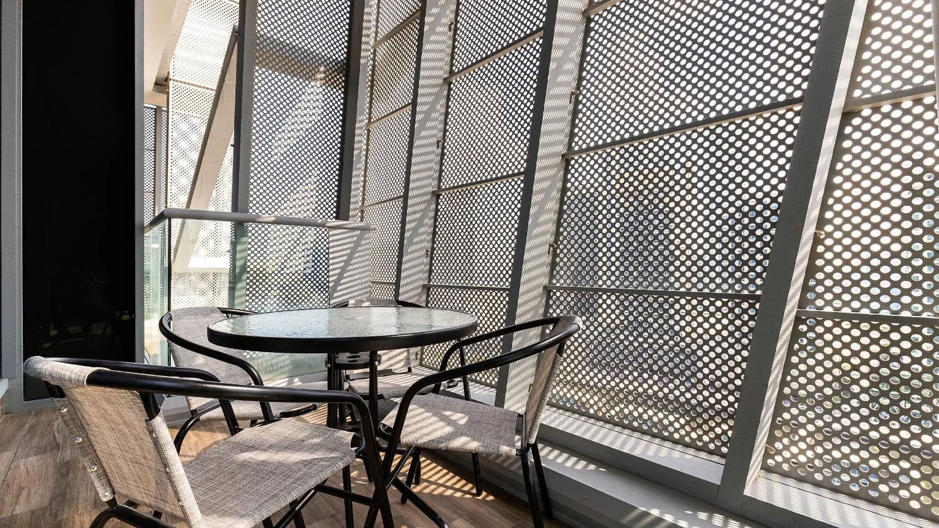 Simply Comfort In J One Tower Dubái Apartamento
